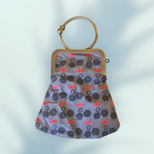 Sac fermoir (clasp purse)